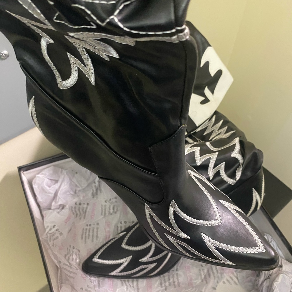 Cape Robbin Black and Silver Over the Knee Boots - Picture 4 of 8